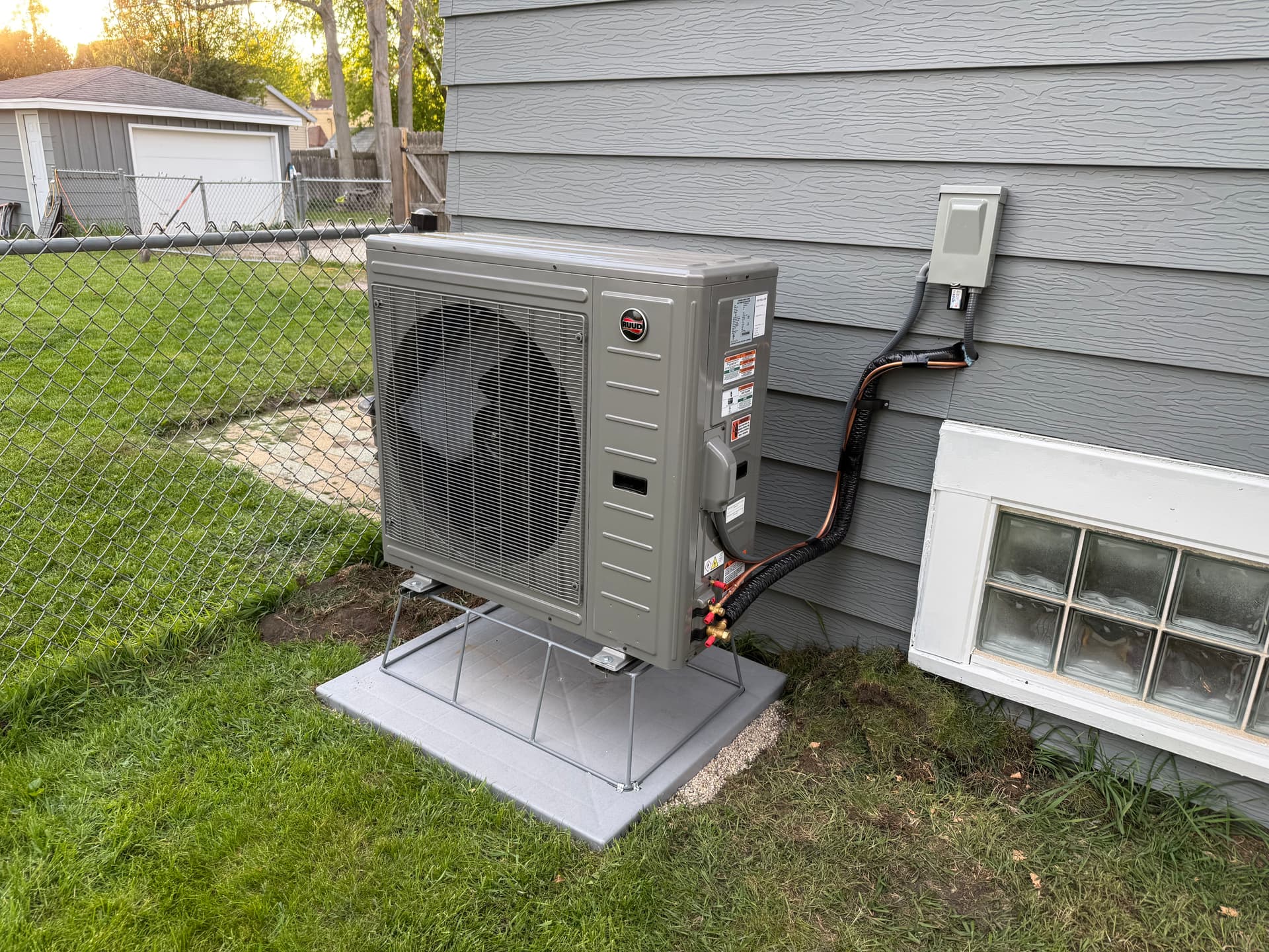 Side Discharge Heat Pump With Dual Fuel Install in Kenosha image