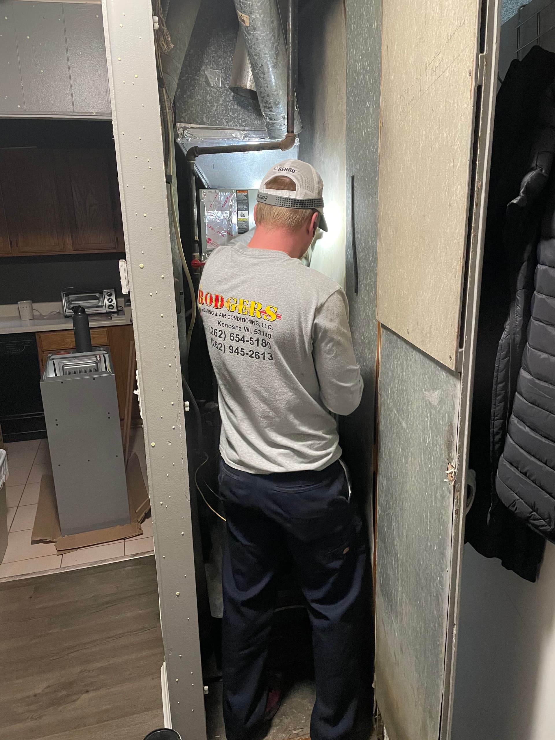 Furnace Work in Tight Spaces Done Right image