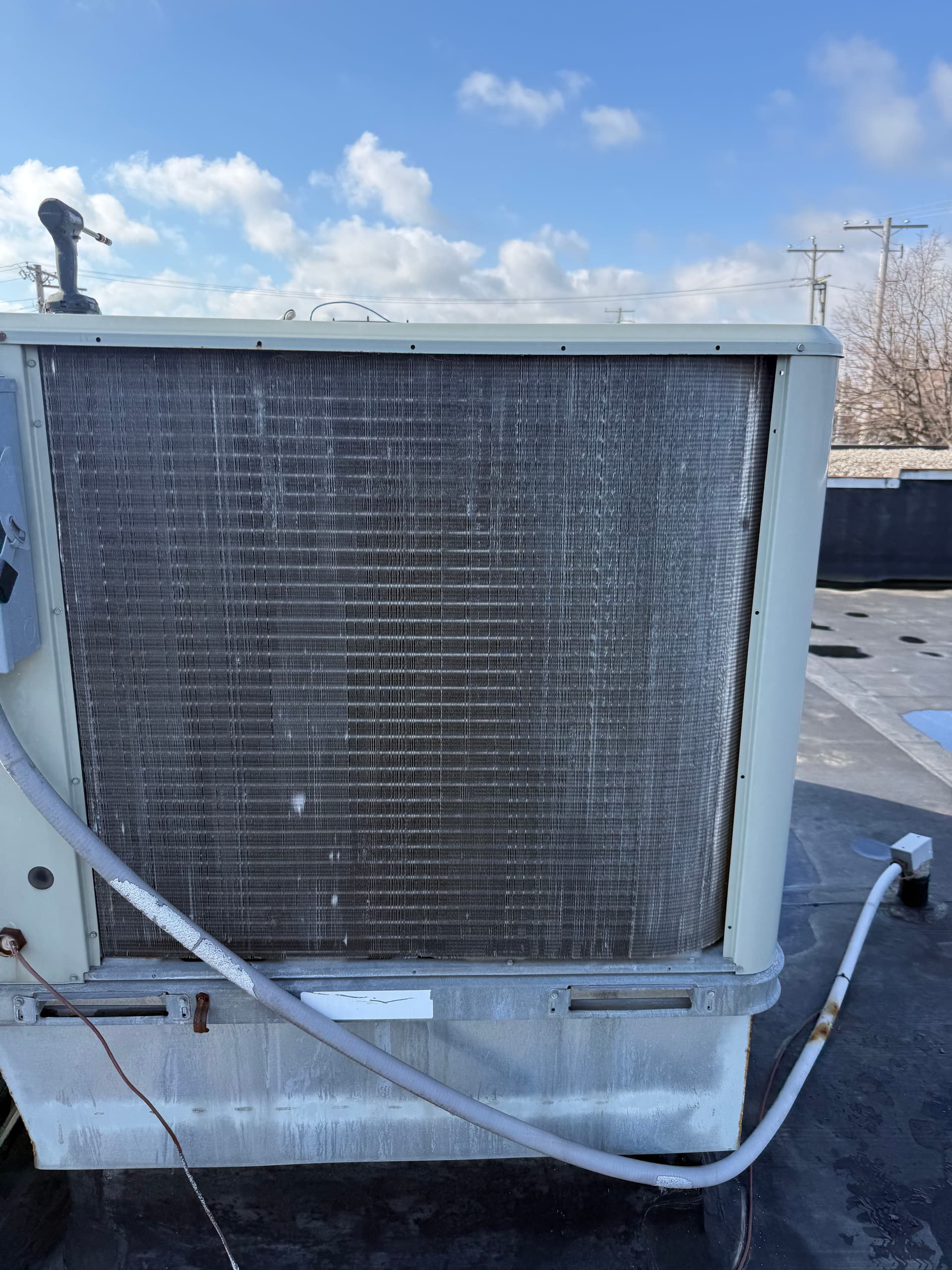 Gallery photos for Commercial Rooftop AC Repair with Damaged Coils Fixed: Image #2