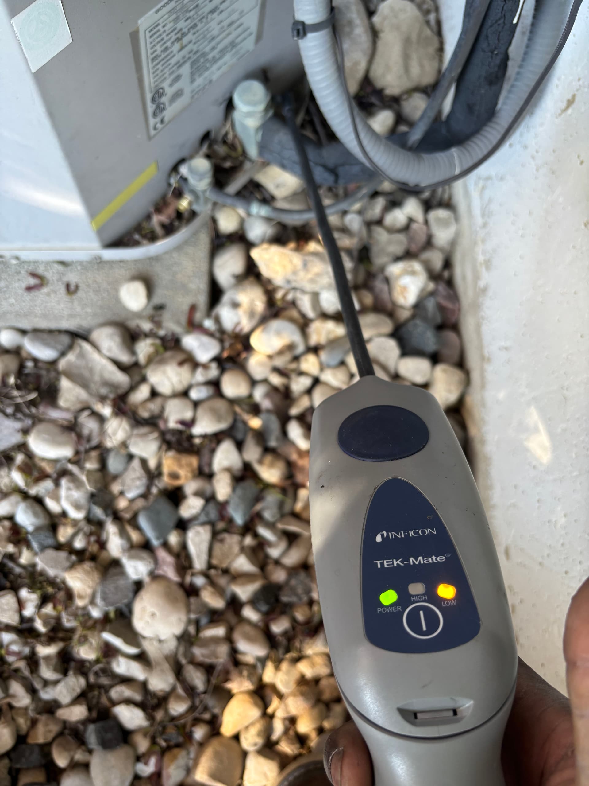 Gallery photos for Bad Compressor and Multiple Issues Lead to AC Replacement: Image #1